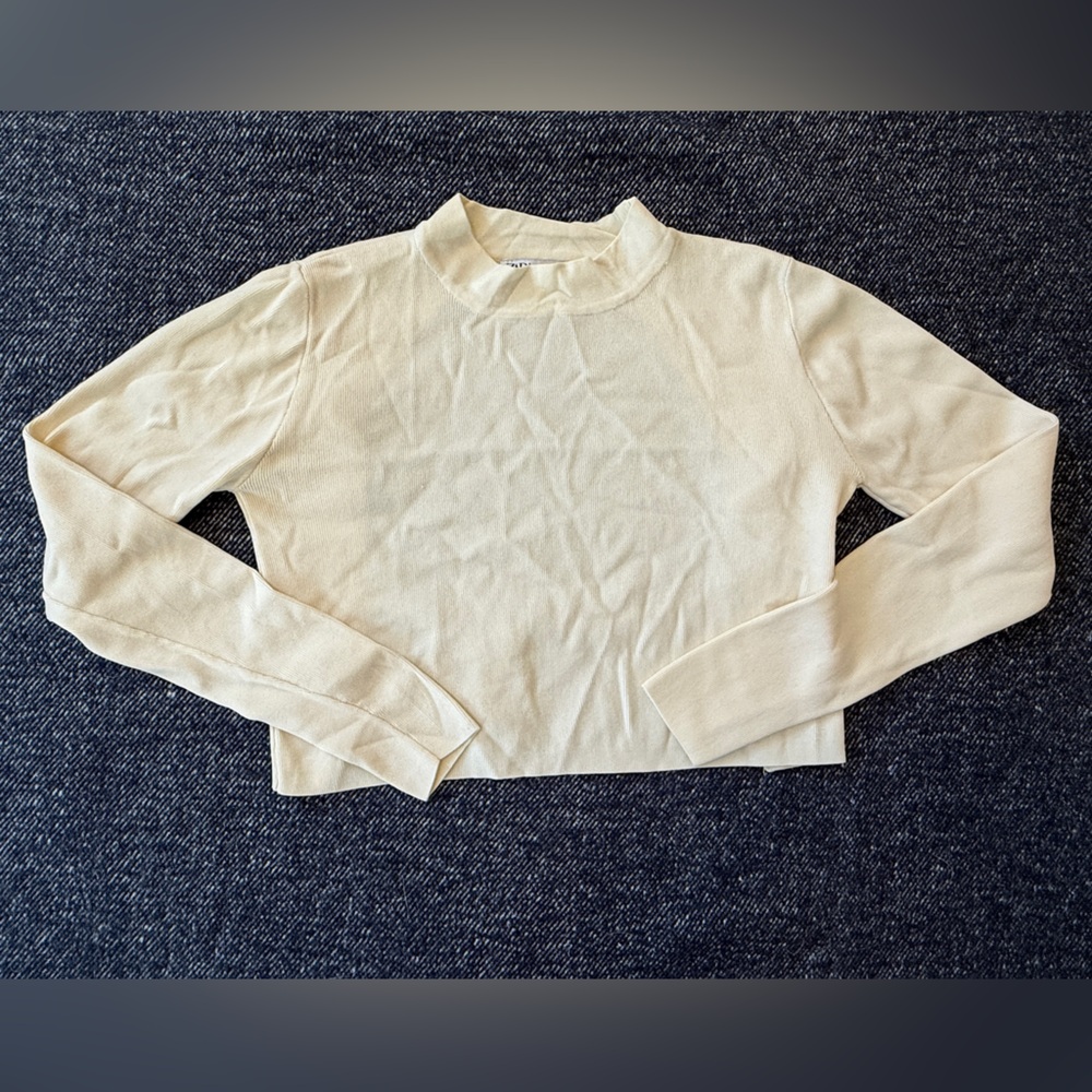 Zara Open Back Long Sleeve Ivory Top Women’s Shirt M